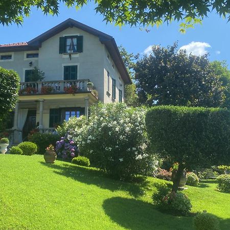 Il Motto Di Tommy Bed and Breakfast Castelveccana Εξωτερικό φωτογραφία
