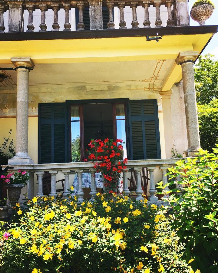 Il Motto Di Tommy Bed and Breakfast Castelveccana Εξωτερικό φωτογραφία