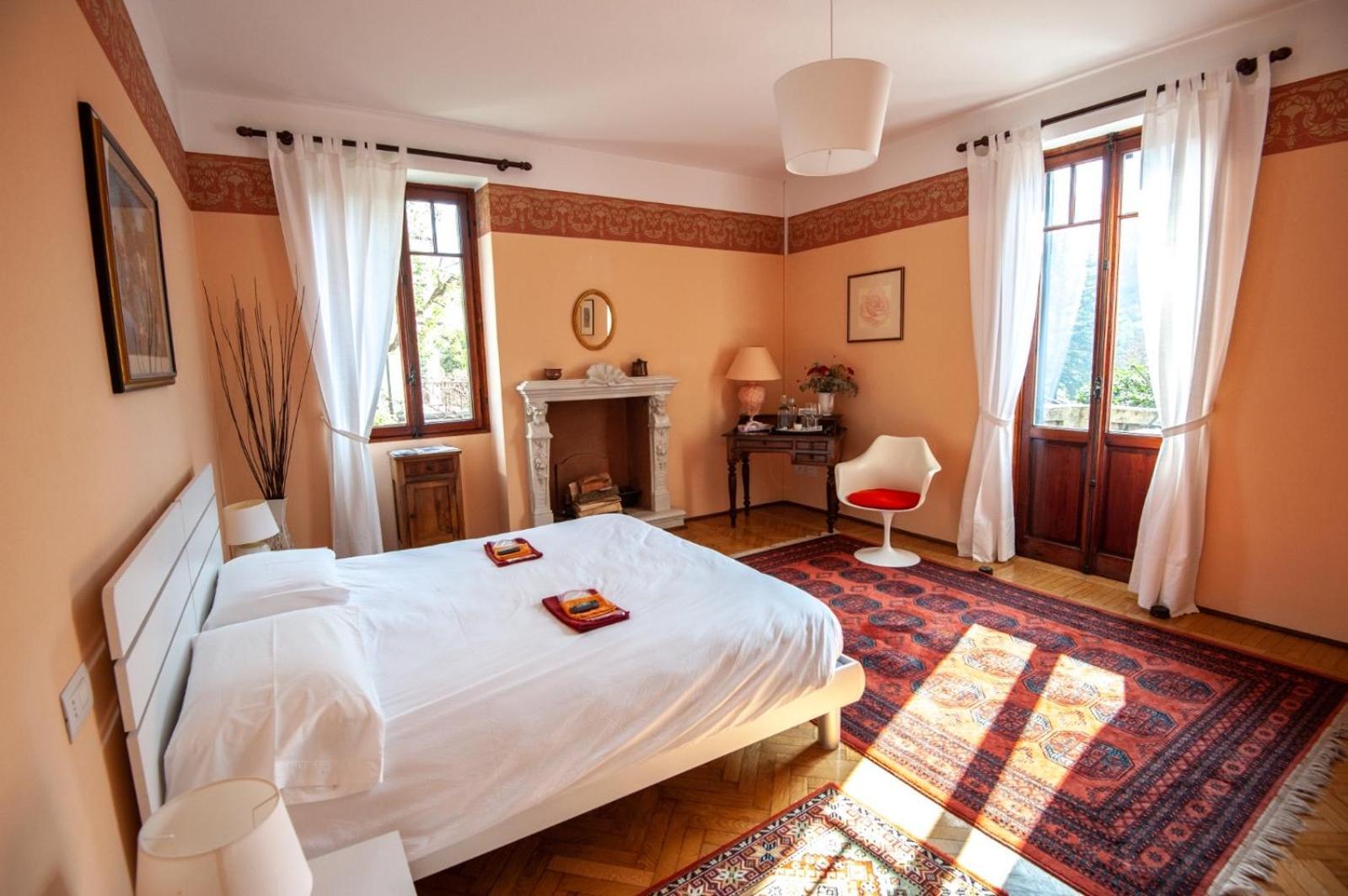 Il Motto Di Tommy Bed and Breakfast Castelveccana Εξωτερικό φωτογραφία