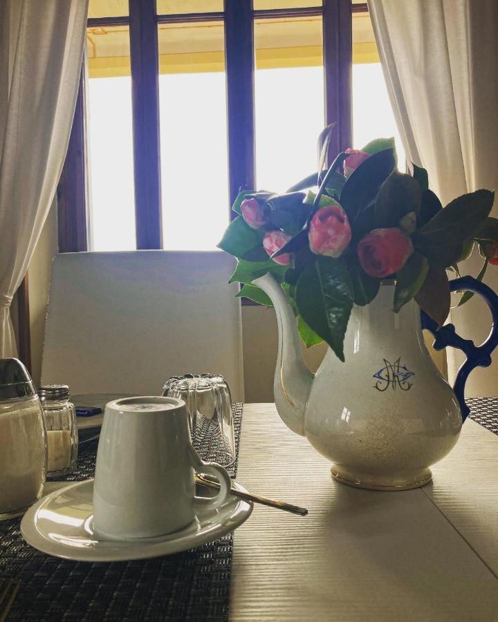 Il Motto Di Tommy Bed and Breakfast Castelveccana Εξωτερικό φωτογραφία