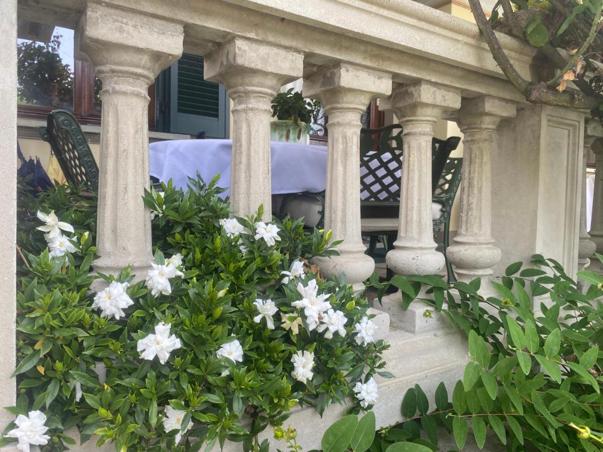 Il Motto Di Tommy Bed and Breakfast Castelveccana Εξωτερικό φωτογραφία