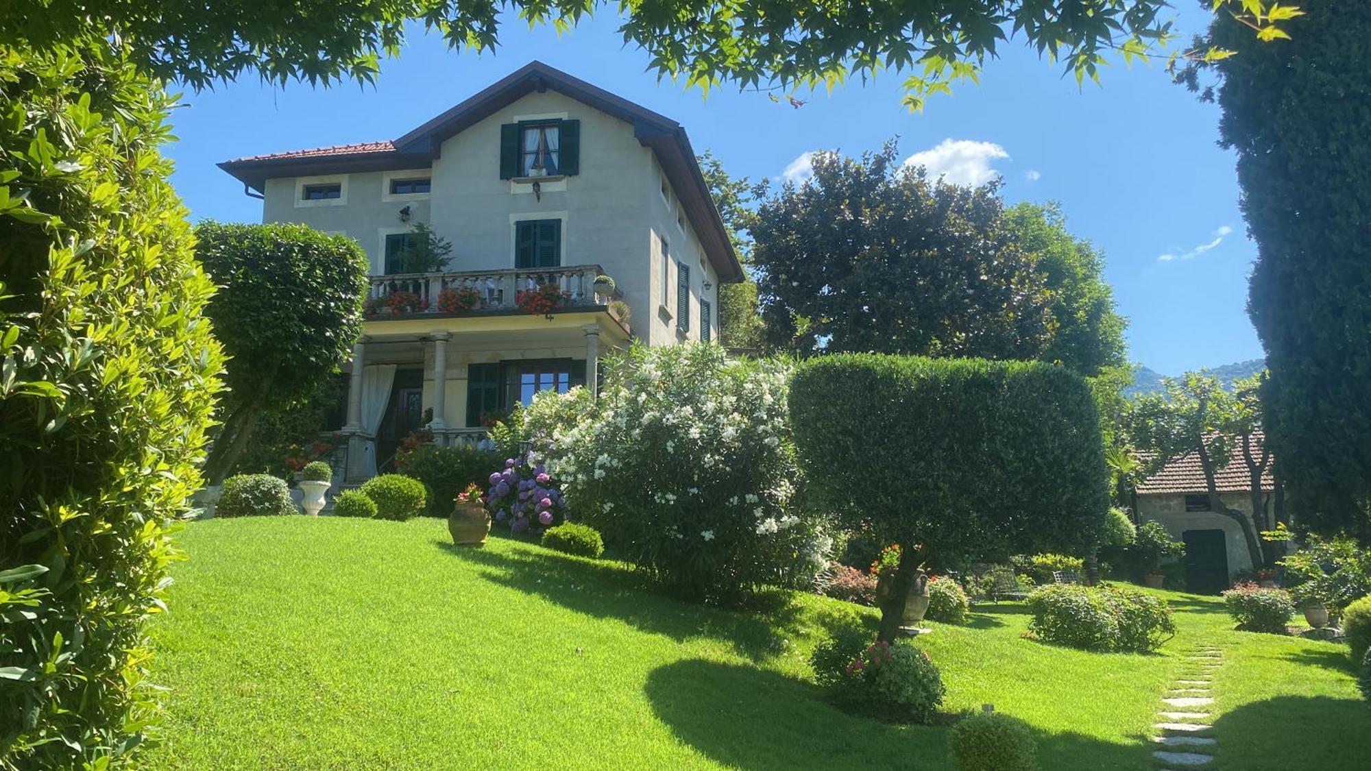 Il Motto Di Tommy Bed and Breakfast Castelveccana Εξωτερικό φωτογραφία